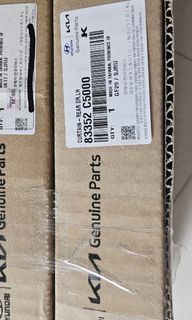 Original Kia Sorento UM rear curtain (left side)