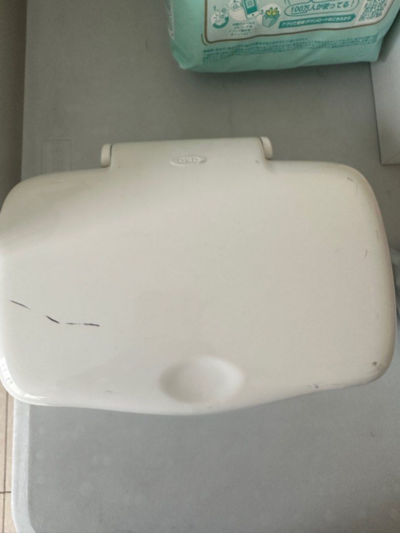 OXO TOT Wipes Dispenser (Category: Diapers & Baby Wipes) located in Mandaluyong City. Submitted by mumandraescloset (Listing ID 1256731123, Image 1). Description: .