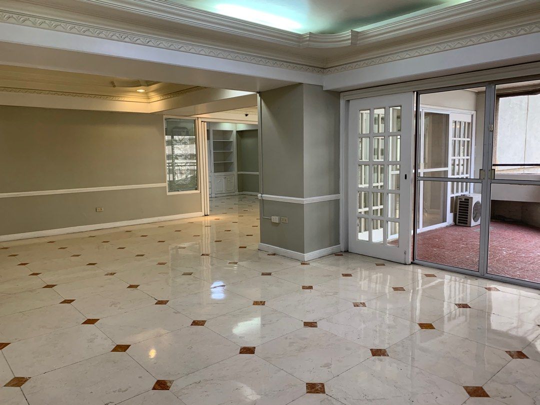 Parc Chateau Condo 3 BR for rent (Category: Apartments & Condos) located in Pasig City. Submitted by mcranque (Listing ID 1256656641, Image 2). Description: Spacious 3BR Parc Chateau Condominium With Corner Balcony and on all 3 bedrooms Maids rooms and One car parking slot .