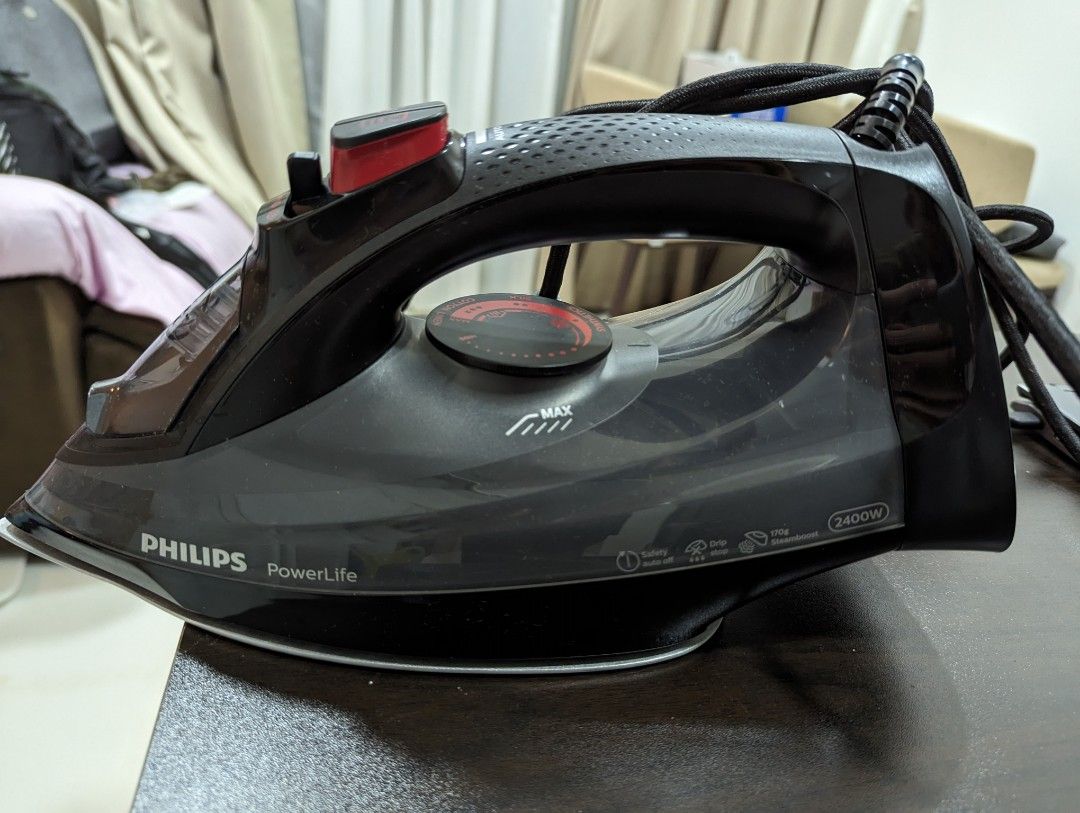 Philips steam iron with foldable ironing board, TV & Home Appliances