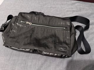 （分類：）位於 。 由 chandexter 提交（商品編號 1256763729，圖片 1）。簡介： 。