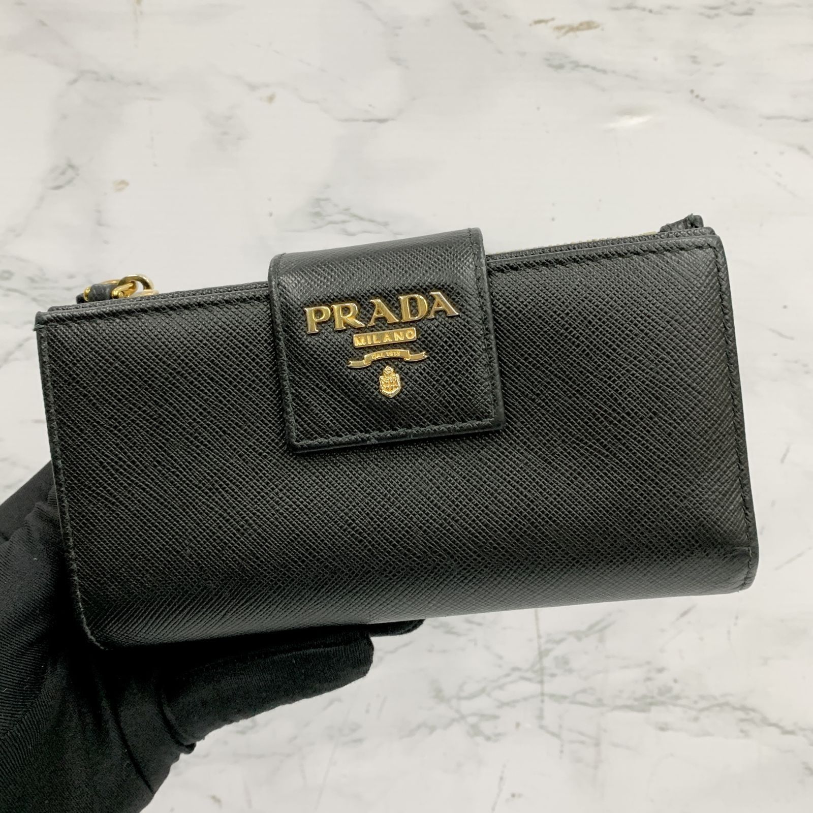 Prada Pink Saffiano Leather Wallet on Chain, Luxury, Bags & Wallets on  Carousell