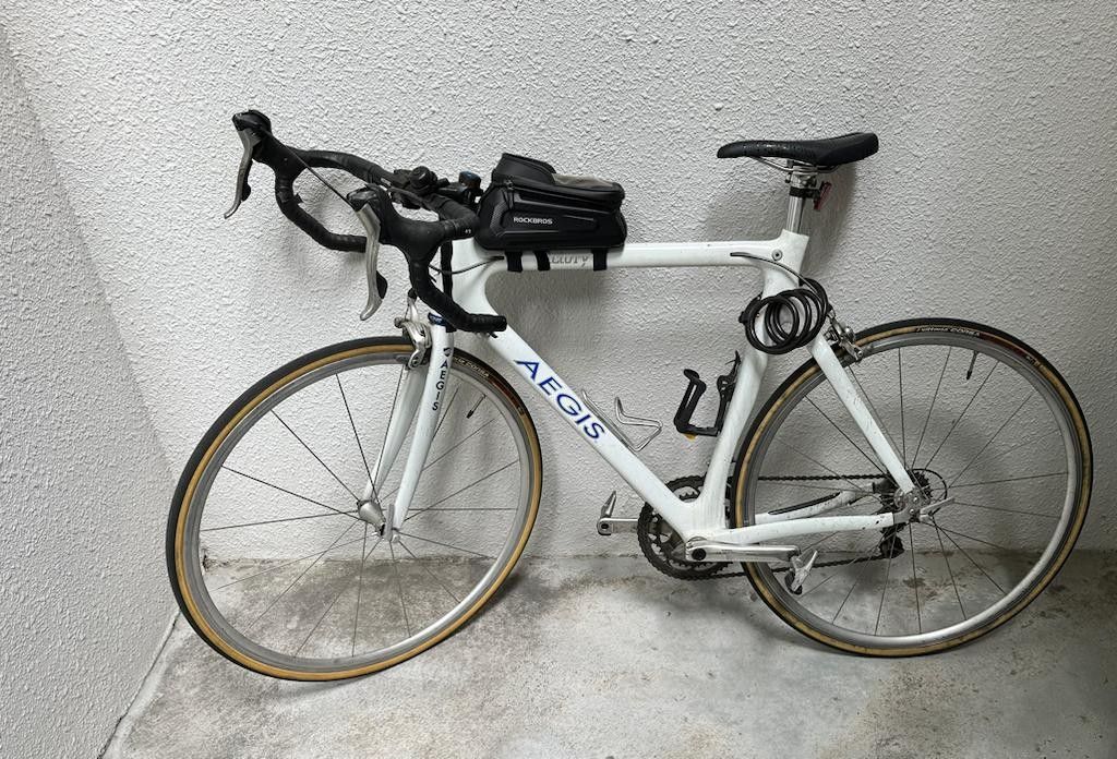Preloved road hot sale bike