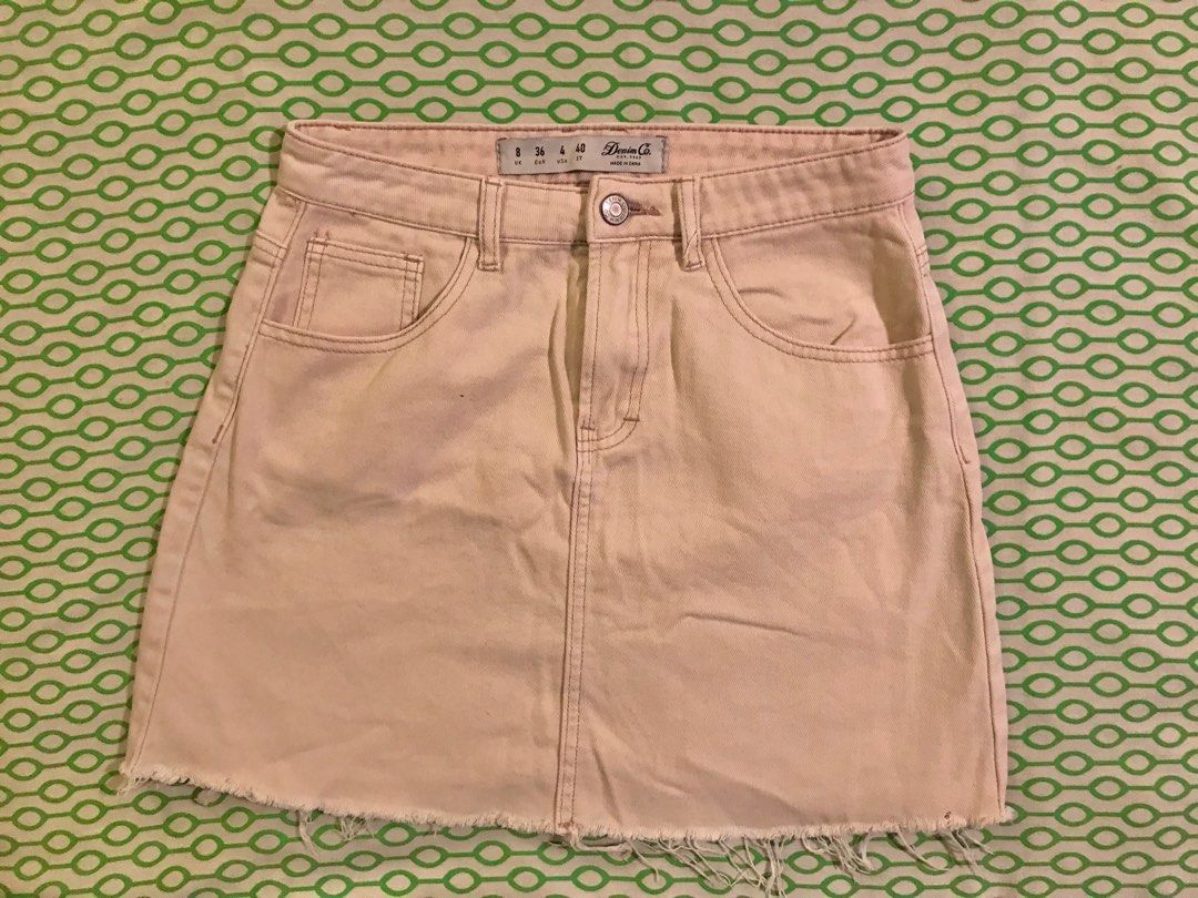 Primark Mini Skirt in Light Pink Women s Fashion Bottoms Skirts