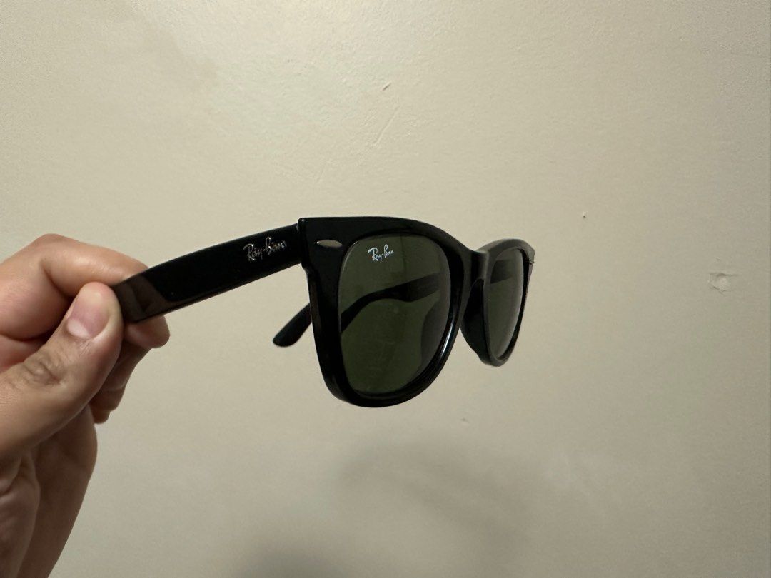 Ray-Ban RB2140F Wayfarer ブラック/ブルー ケース付き レイバン公式ストア】 Ray-Ban® ORIGINAL WAYFARER CLASSIC