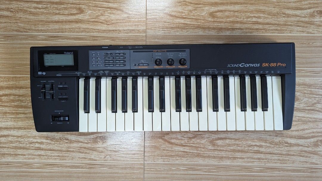 Roland Soundcanvas Sk88pro keyboard, 興趣及遊戲, 音樂、樂器& 配件