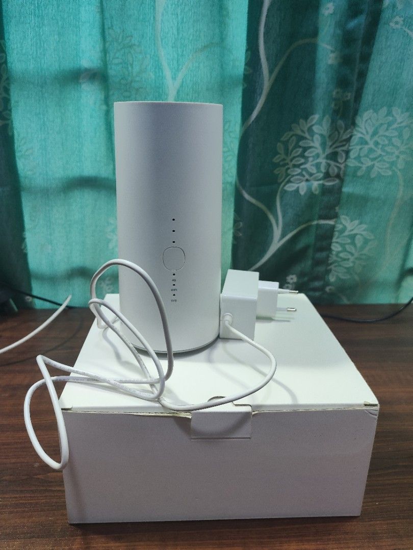 Mywire Router Router Myewifi 4G LTE model R102FG, Computers & Tech, Parts ...