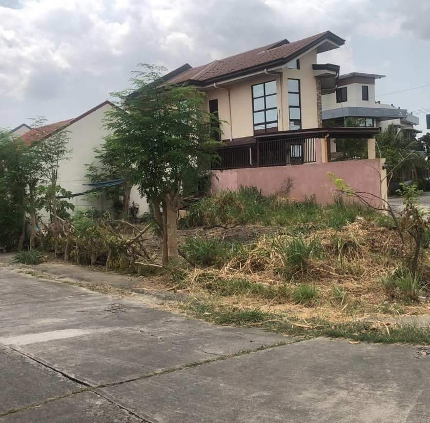 RUSH LOT ONLY FOR SALE TERMS ACCEPTED at DASMA CAVITE, Property, For