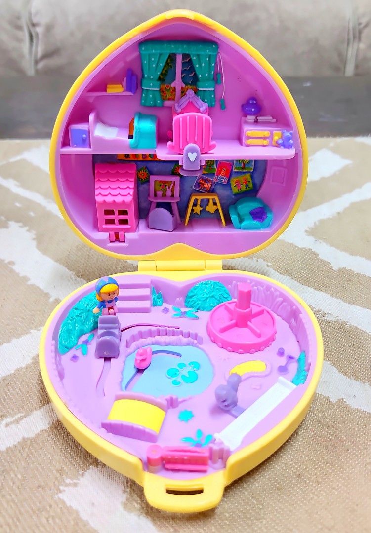 Polly pocket strollin baby top
