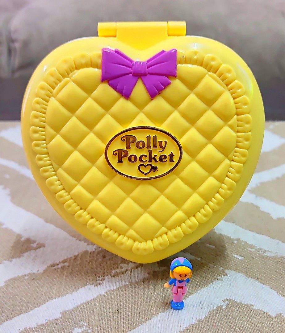 SALE VINTAGE 1994 POLLY POCKET STROLLIN BABY PLAYSET Hobbies