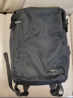 （分類：）位於 。 由 secondhand_rabbit 提交（商品編號 1256751579，圖片 1）。簡介： 。