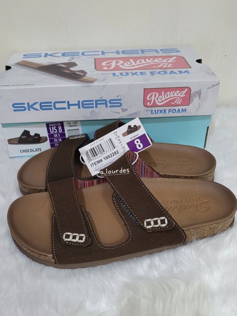 Skechers relaxed hot sale fit sale