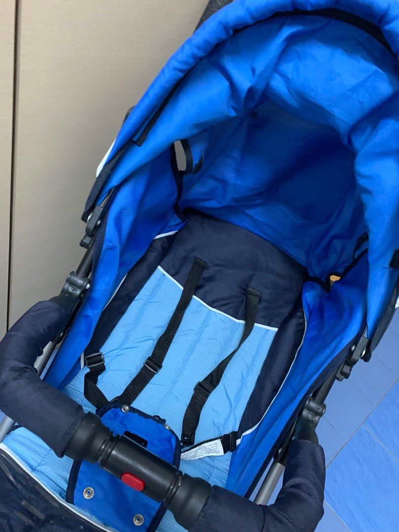 Sporty foldable stroller, Babies & Kids, Going Out, Strollers on Carousell