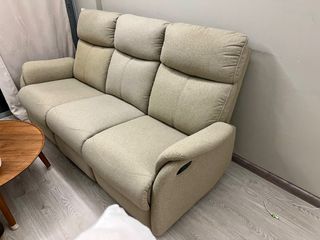 (Category: ) located in . Submitted by palapoom (Listing ID 1256719813, Image 1). Description: .