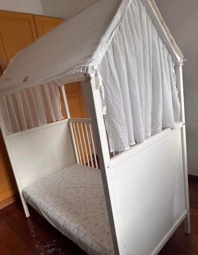 Stokke home bed roof online
