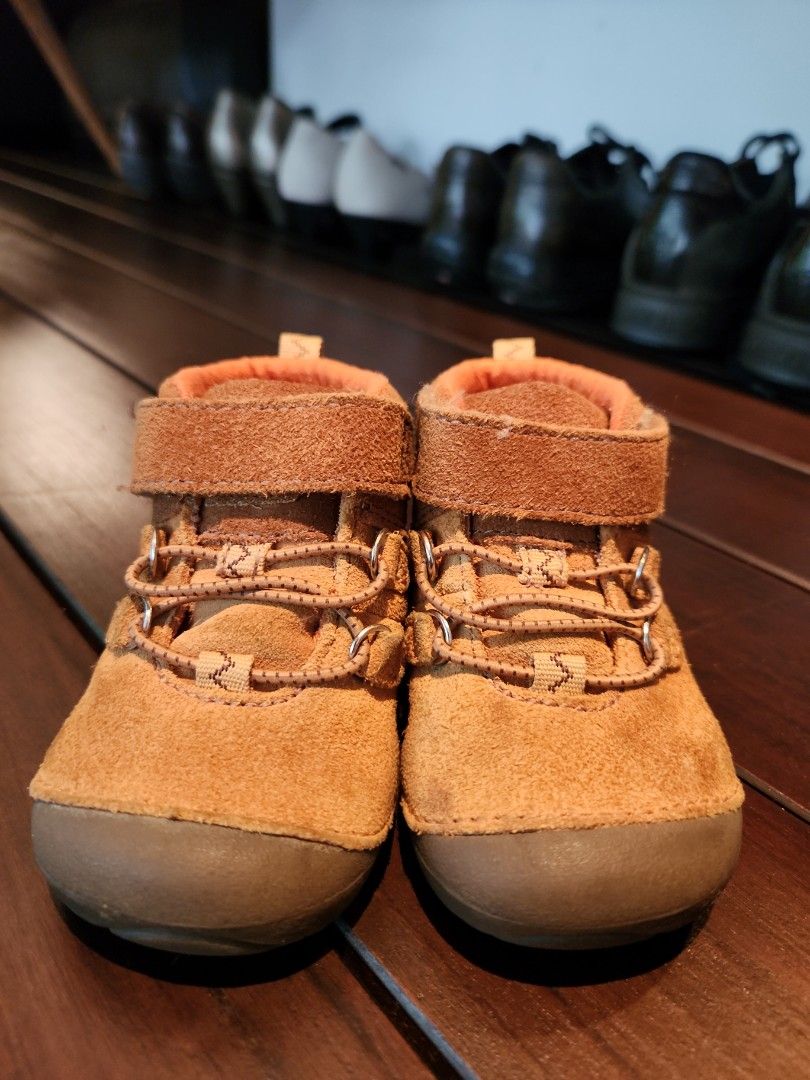 Stride rite boots