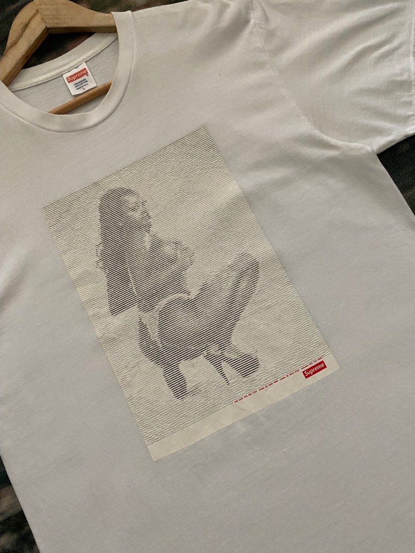 Supreme digi tee store