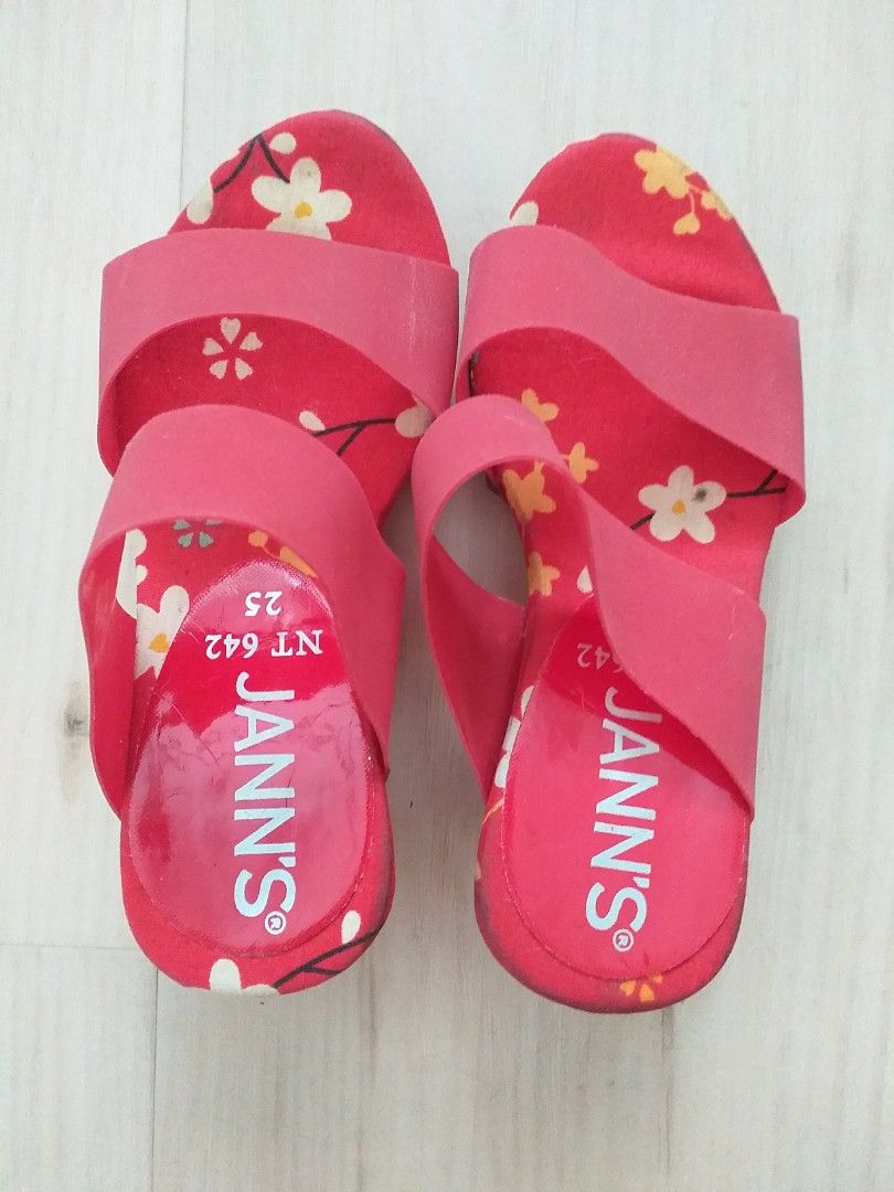 Girls red floral wedges Women s Fashion Footwear Wedges on
