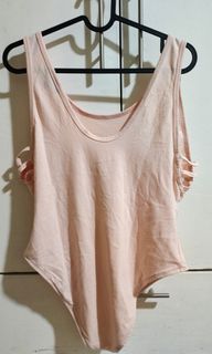 (Category: ) located in . Submitted by decluttering42 (Listing ID 1256752848, Image 1). Description: .