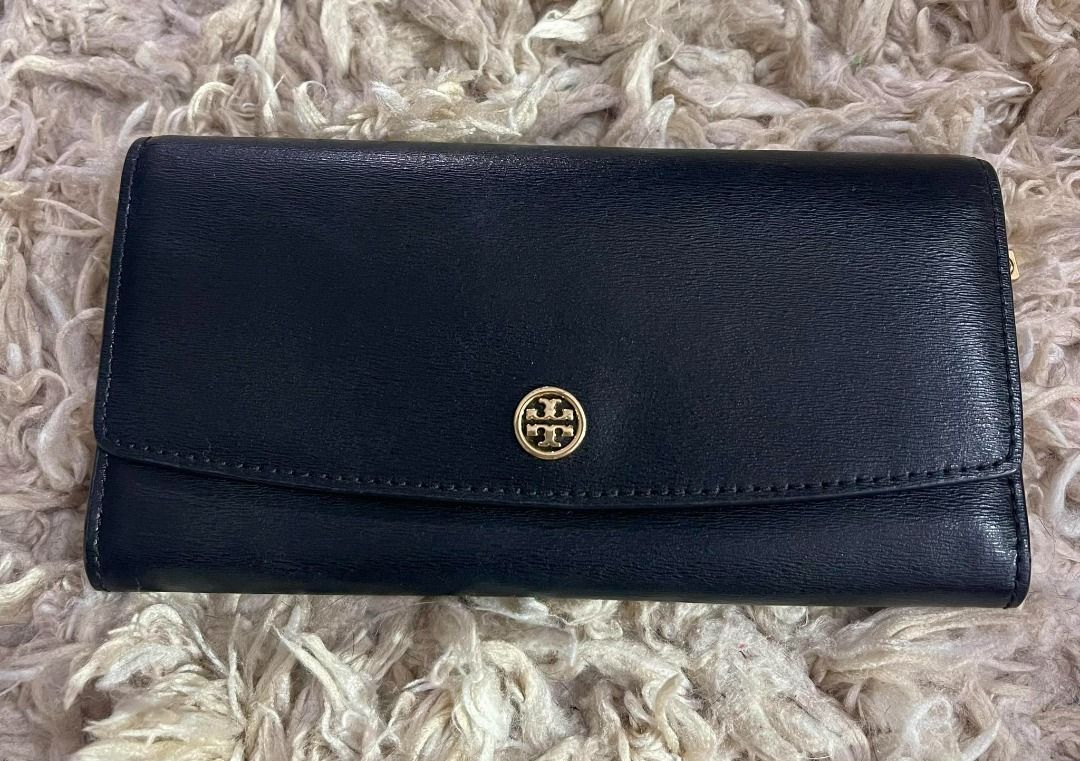 Tory burch black wallet sale shop