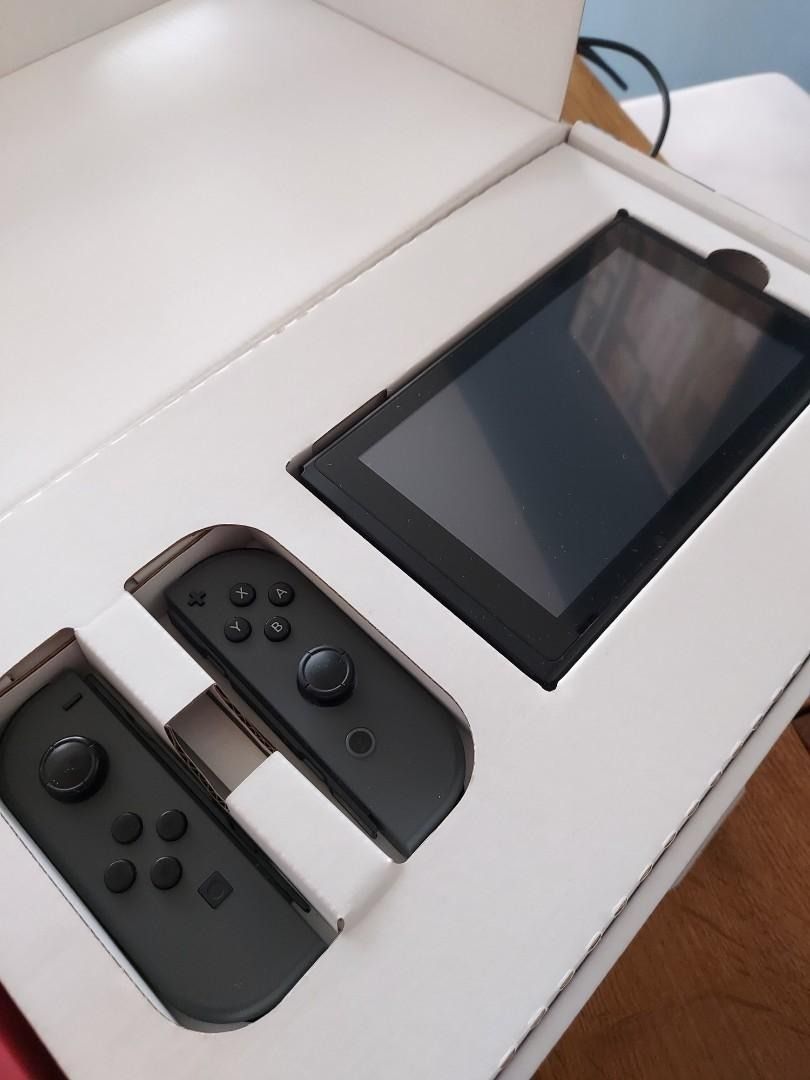(Sell) Nintendo Switch V2 with Extra stuff!, Video Gaming, Video Game