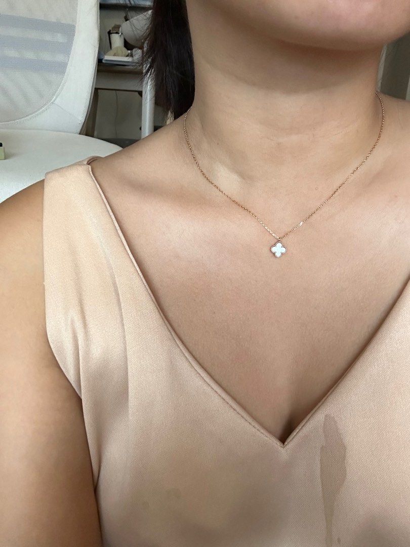 Sweet alhambra necklace store
