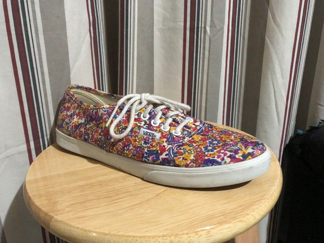 Vans lo pro canvas women's sneaker discount
