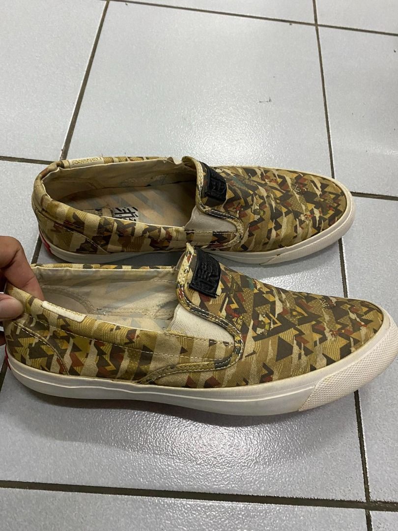 Vans slip on 2016 Chinese New Year Men s Fashion Footwear