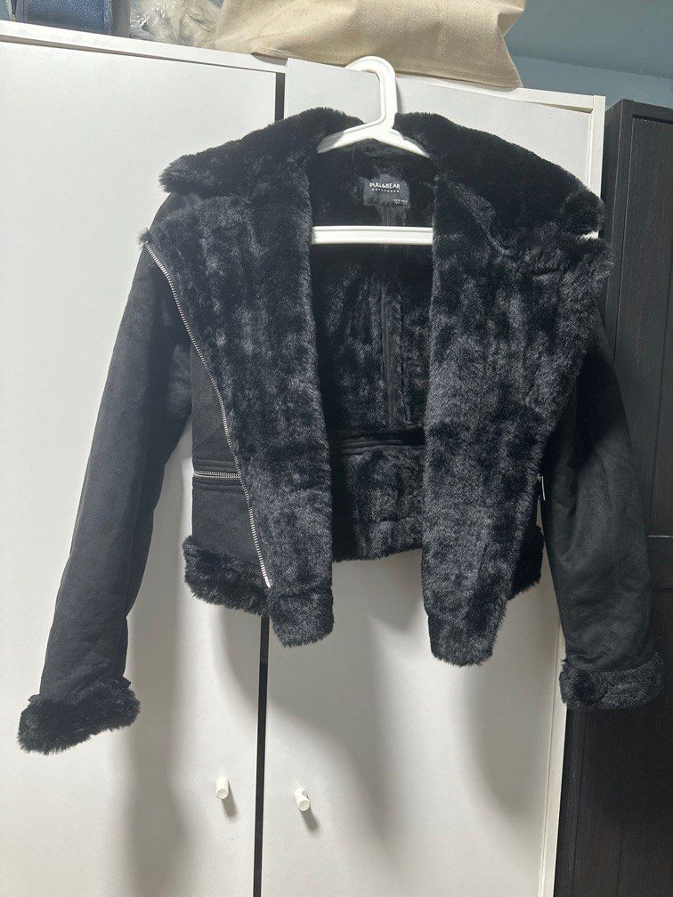 Pull and sales bear fur jacket