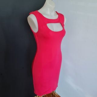 Women's size 2 'KOOKAI' Gorgeous scarlet red bodycon mini dress - EUC