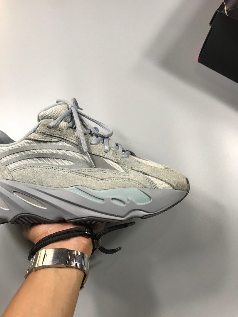 YEEZY 700 HOSPITAL BLUE