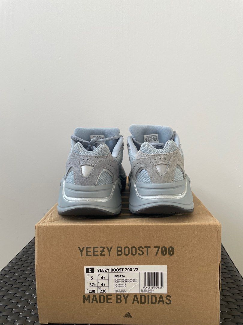 Adidas yeezy boost deals 700 v2 hosblu