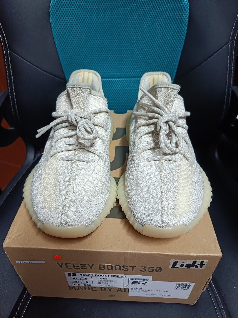 Yeezy Boost V2 Light Size 6.5 US 7.5 US Women s