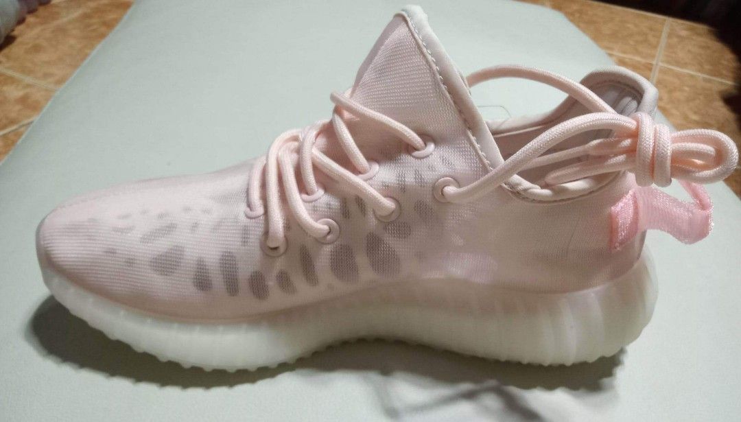 Adidas yeezy 1500 pink top