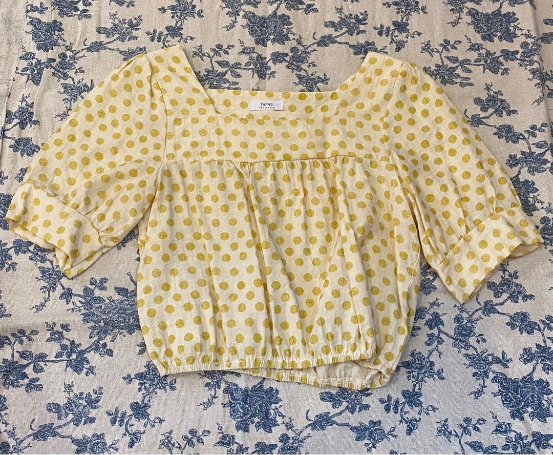 Yellow polka dot crop top new arrivals