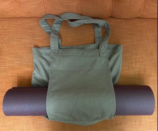 Yoga Bag w/Mat Holder (Mat Not Included)