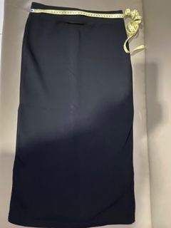 Zara midi black skirt