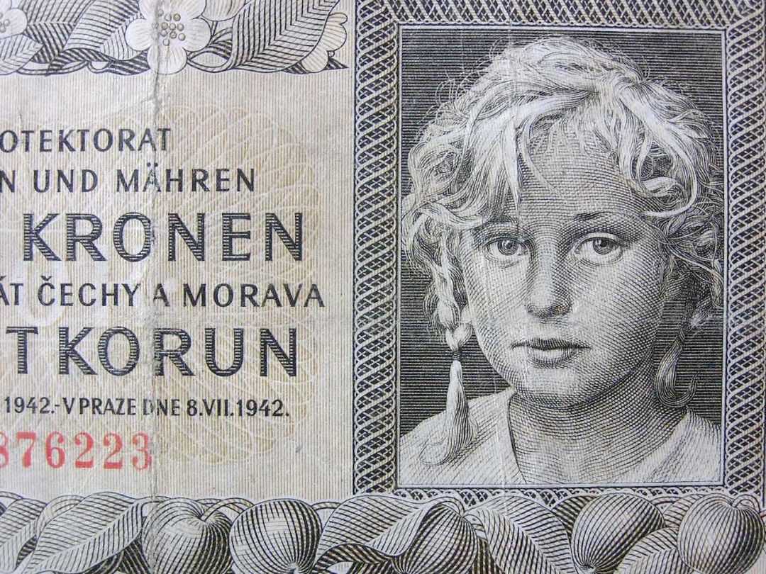 德佔波希米亞莫拉維鈔票-1942年德佔波希米亞與莫拉維(Bohemia & Moravia)捷克女孩肖像10克郎鈔票(希特拉執政時期), 興趣及遊戲,  收藏品及紀念品, 錢幣- Carousell