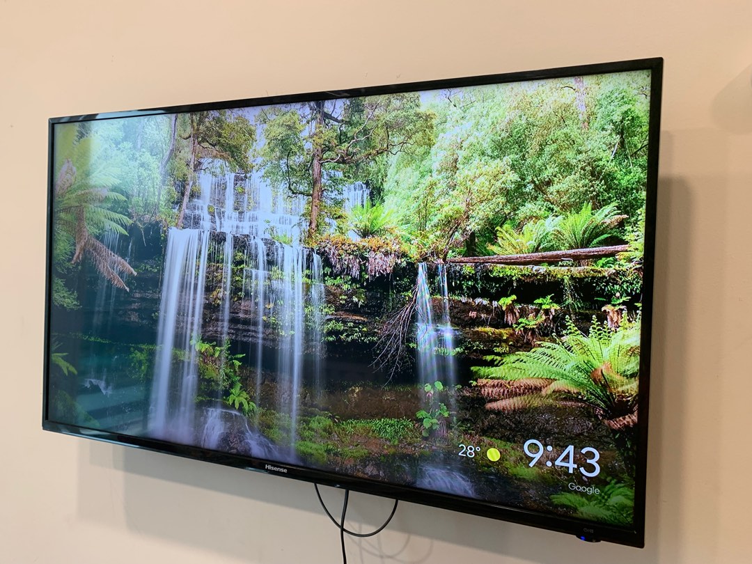 40d50p Hisense FULL HD LED TV + Google Chromecast, TV & Home Appliances