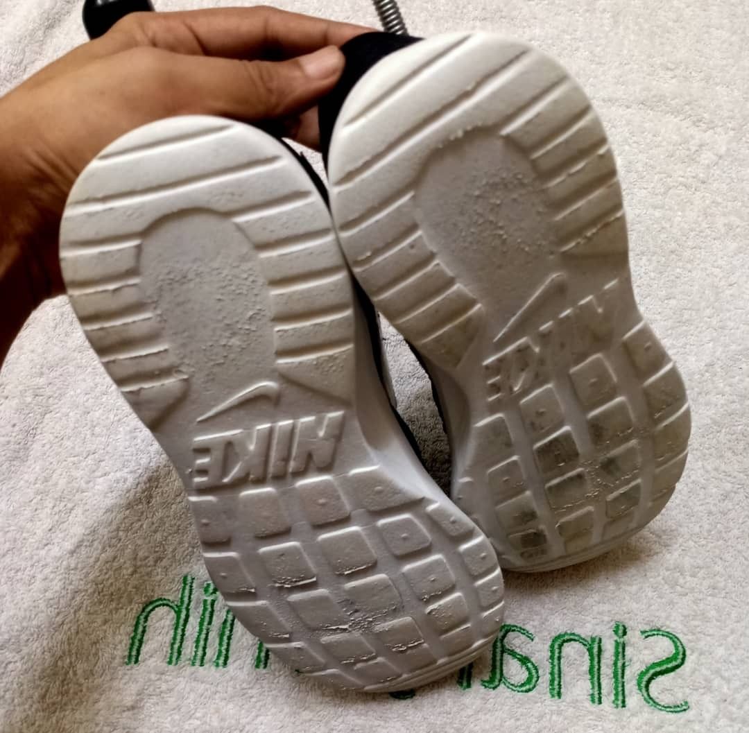 Nike tanjun kaki store