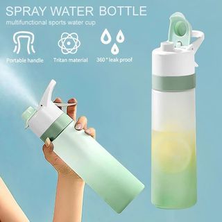 700ml Spray Sports Water Bottle Kettle BPA Free Leak Proof Hiking Portable Bottles Cycling Drinking bottle