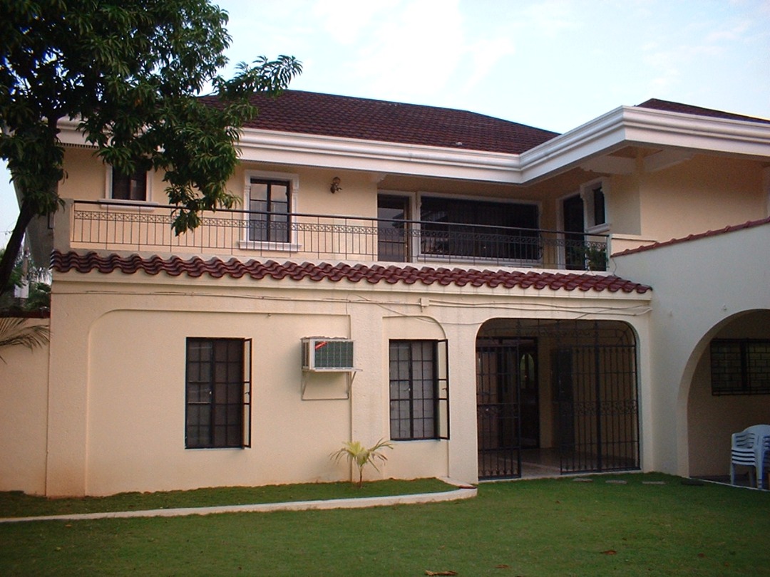 7 bedrooms House and Lot for rent in Quezon City, Property, Rentals