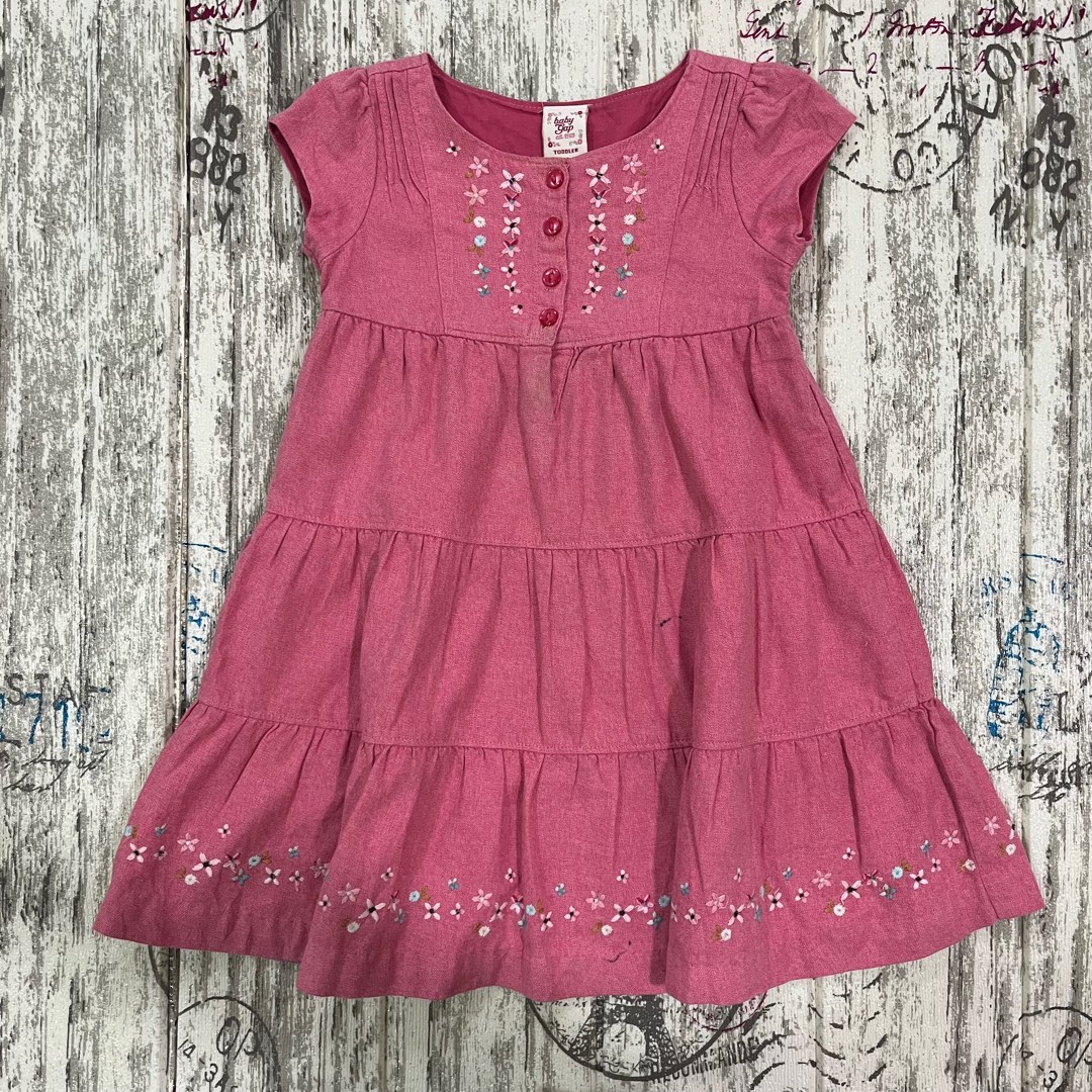 90 baby gap dress Babies Kids Babies Kids Fashion on Carousell