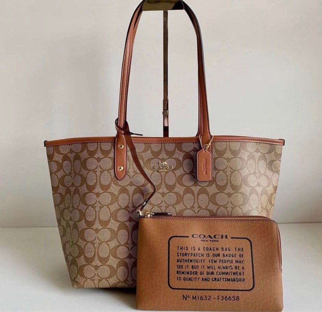 Coach Sig town tote Original, Luxury, Bags & Wallets on Carousell