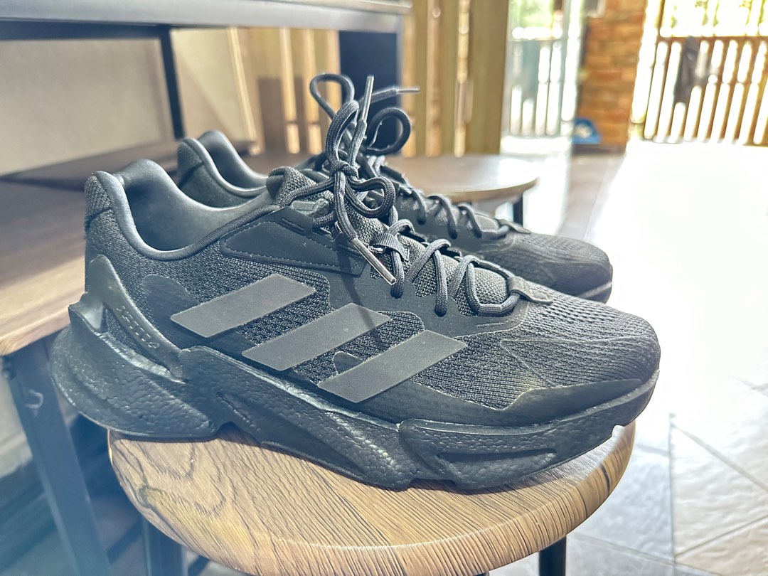 Adidas boost all black