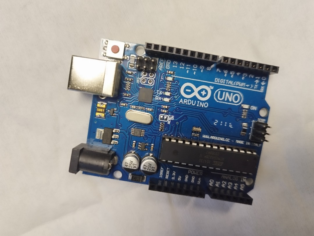 Arduino Uno, Computers & Tech, Desktops on Carousell