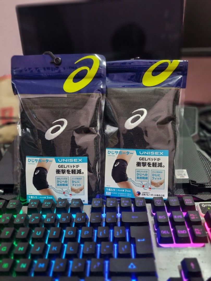 Asics Volleyball Elbow Pads, Sports Equipment, Other Sports Equipment