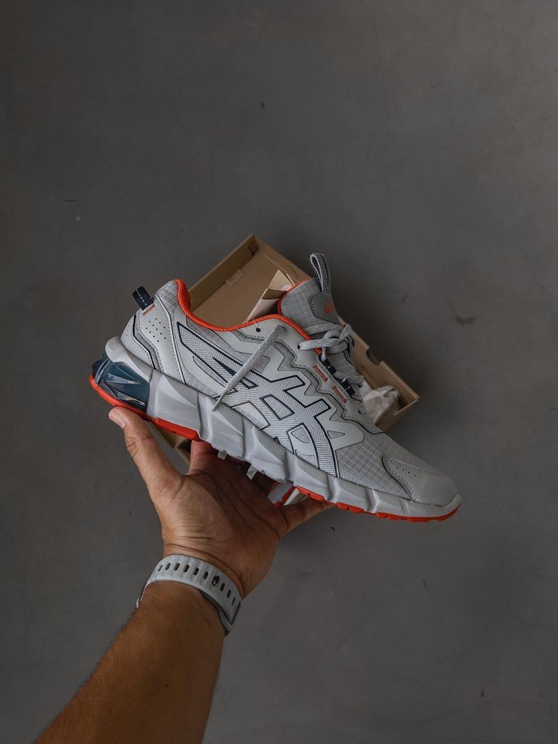 Quantum 9 asics hot sale