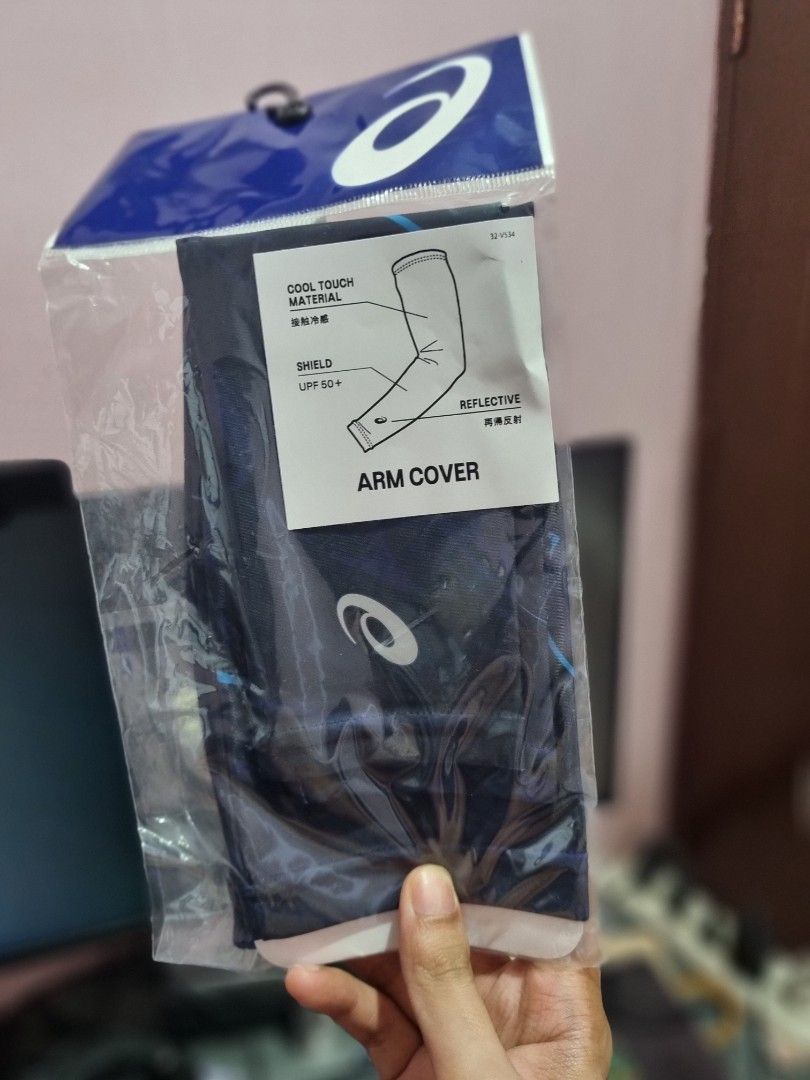 Asics Volleyball Arm Sleeves Reflective, Sports Equipment, Other Sports