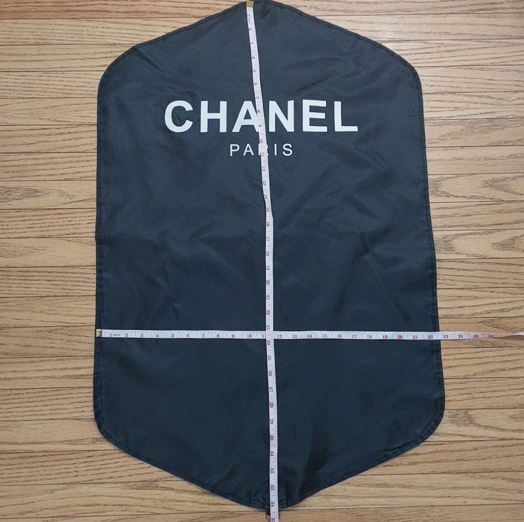 Authentic Chanel nylon garment bag (Category: Luxury Bags & Wallets) located in Manila. Submitted by jfluxury.co (Listing ID 1256881990, Image 3). Description: excellent condition no flaws bought in Japan 🇯🇵 💯% Authentic. 😊 Money back guarantee. 😊 Clean and ready to use na po.